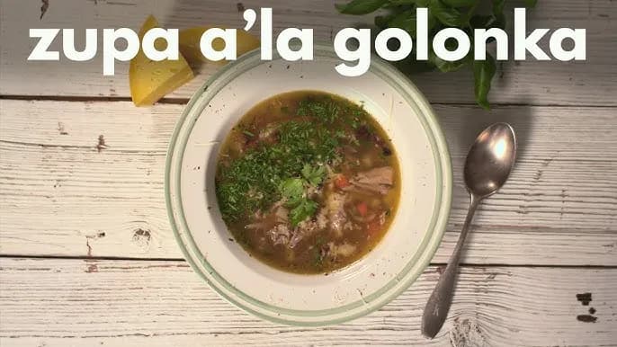 Wywar z golonki: Jak zamienić go w sycące zupy? Poznaj triki!