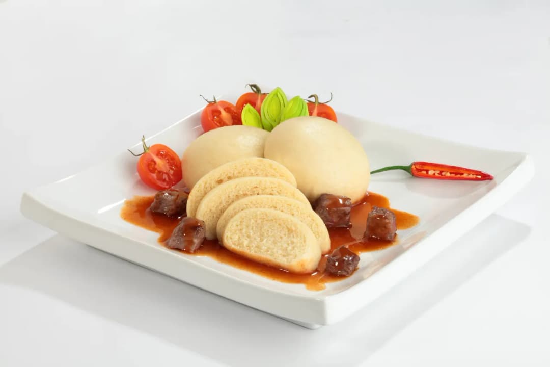 Kluski na parze: Słodkie wspomnienia i wytrawne zaskoczenia